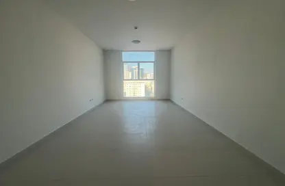 Apartment - 2 Bedrooms - 3 Bathrooms for rent in Al Khan Corniche - Al Khan - Sharjah