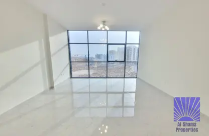 شقة - غرفة نوم - 2 حمامات للايجار في ميموزا بيلدينج - جنوب البرشاء - البرشاء - دبي