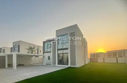 Villa - 4 Bedrooms - 6 Bathrooms for rent in Nad Al Dhabi - Al Jubail Island - Abu Dhabi