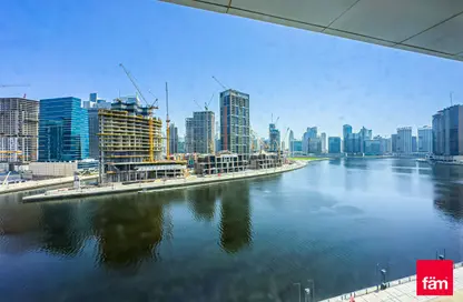 Apartment - 1 Bedroom - 2 Bathrooms for sale in West Wharf - Business Bay - Dubai