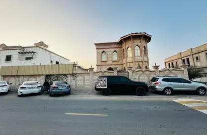 Villa - 7+ Bedrooms - 7+ Bathrooms for sale in Al Mowaihat 3 - Al Mowaihat - Ajman