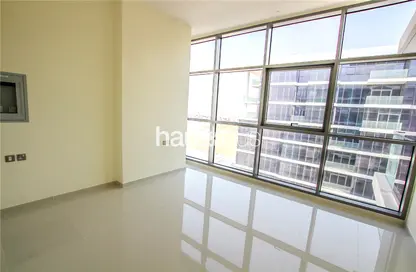 Empty Room image for: Apartment - 1 Bathroom for rent in Loreto 2 B - Loreto - DAMAC Hills - Dubai, Image 1