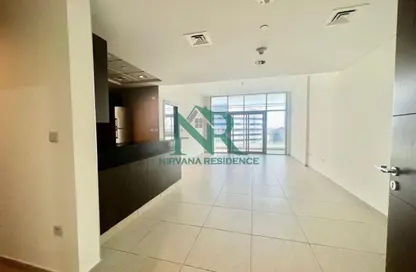 شقة - غرفة نوم - 2 حمامات للايجار في دانة بو ظبي - أبوظبي