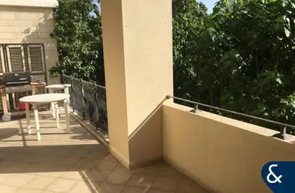 شقة - 2 غرف نوم - 3 حمامات للايجار في منزل شيرلوك 1 - منزل شيرلوك - مدينة السيارات - دبي