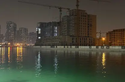 Apartment - 3 Bedrooms - 4 Bathrooms for sale in Crystal Residences - Maryam Island - Sharjah