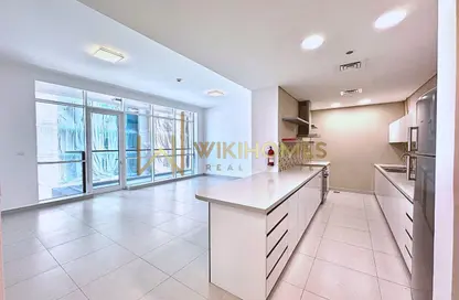 Apartment - 2 Bedrooms - 3 Bathrooms for rent in Vezul Residence - Business Bay - Dubai