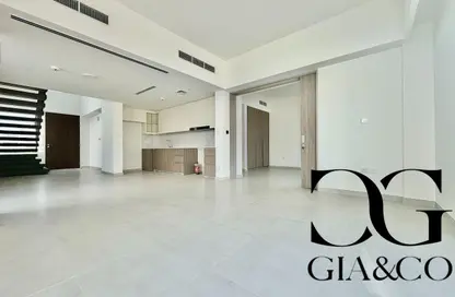 تاون هاوس - 4 غرف نوم - 4 حمامات للبيع في نارا - ذا فالي - دبي