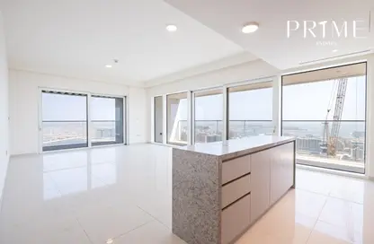 Apartment - 3 Bedrooms - 3 Bathrooms for sale in Grand Bleu Tower 1 - EMAAR Beachfront - Dubai Harbour - Dubai