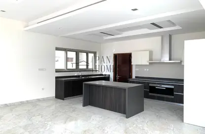 Kitchen image for: Villa - 5 Bedrooms - 6 Bathrooms for rent in District One Villas - District One - Mohammed Bin Rashid City - Dubai, Image 1