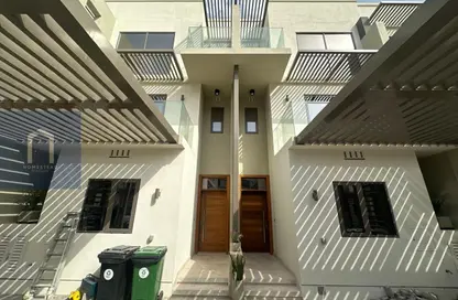 Villa - 4 Bedrooms - 4 Bathrooms for rent in Jumeirah Village Triangle - Dubai