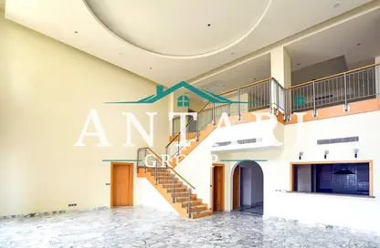 Penthouse - 4 Bedrooms - 5 Bathrooms for rent in Al Tamr - Shoreline Apartments - Palm Jumeirah - Dubai