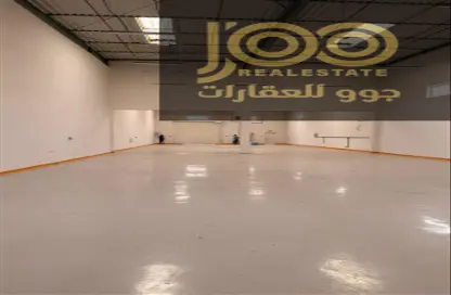 Warehouse - Studio - 1 Bathroom for rent in Umm Al Thuoob - Umm Al Quwain