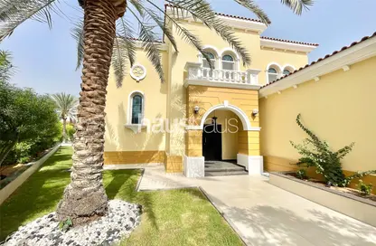 Villa - 3 Bedrooms - 3 Bathrooms for rent in Legacy - Jumeirah Park - Dubai