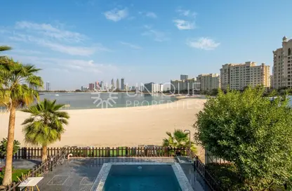 Villa - 5 Bedrooms - 6 Bathrooms for rent in Palma Residences - Palm Jumeirah - Dubai