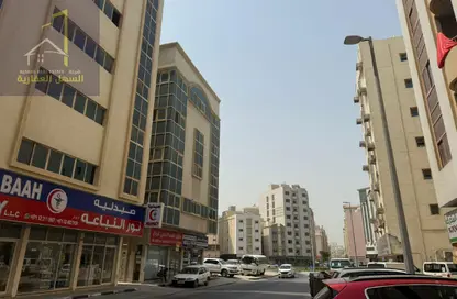 عمارة بالكامل - 8 غرف نوم - 8 حمامات للبيع في بناء النباعة - النبعة - الشرق - الشارقة