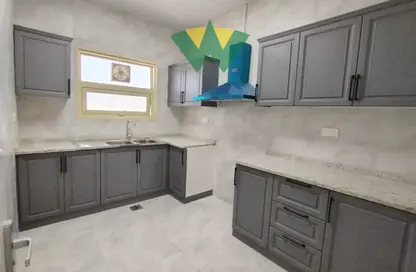 Apartment - 1 Bedroom - 1 Bathroom for rent in Baniyas East - Baniyas - Abu Dhabi