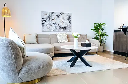 Apartment - 1 Bedroom - 1 Bathroom for rent in Tower 18 - Al Reef Downtown - Al Reef - Abu Dhabi