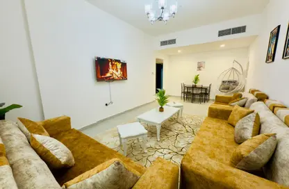 Apartment - 1 Bedroom - 2 Bathrooms for rent in Corniche Tower - Ajman Corniche Road - Ajman