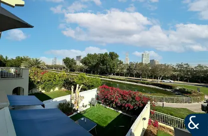 فيلا - 3 غرف نوم - 5 حمامات للبيع في الينابيع 8 - الينابيع - دبي