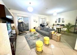 صورةغرفة المعيشة / غرفة الطعام لـ: شقة - 2 غرف نوم - 3 حمامات للبيع في برج أيكون 2 - بحيرة الماس غرب - أبراج بحيرة الجميرا - دبي, صورة 1