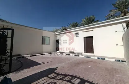 فيلا - 4 غرف نوم - 4 حمامات للايجار في المرخانية - العين