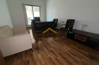 Office Space - Studio - 1 Bathroom for rent in Sheikh Zayed Road - Dubai