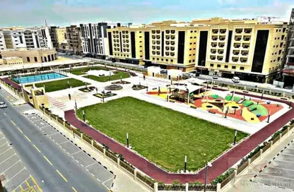 Apartment - 3 Bedrooms - 3 Bathrooms for rent in Muwaileh 29 Building - Muwaileh - Sharjah