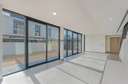 فيلا - 5 غرف نوم - 7 حمامات للايجار في جون 2 - المرابع العربية 3 - دبي