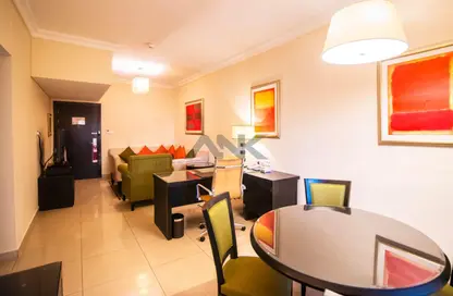 النزل و الشقق الفندقية - 2 غرف نوم - 2 حمامات للايجار في ميركيور دبي برشا هايتس للاجنحة والشقق الفندقية - برشا هايتس (تيكوم) - دبي