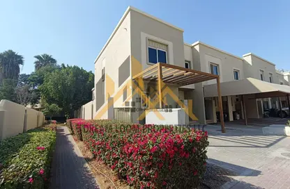 Villa - 4 Bedrooms - 5 Bathrooms for sale in Al Reef Villas - Al Reef - Abu Dhabi