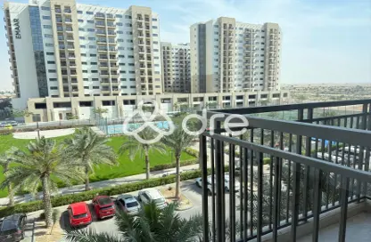 شقة - غرفة نوم - 1 حمام للايجار في شقق يونا - تاون سكوير - دبي