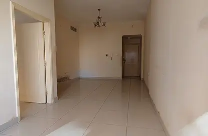 شقة - غرفة نوم - 2 حمامات للايجار في برج النعيمية 1 - أبراج النعيمية - النعيمية - عجمان