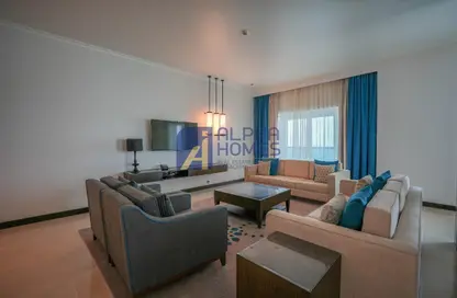 Apartment - 4 Bedrooms - 5 Bathrooms for rent in Fairmont Marina Residences - The Marina - Abu Dhabi