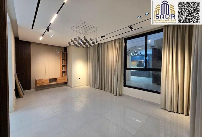 15114967 - Property Image 3