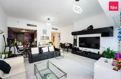Apartment - 2 Bedrooms - 3 Bathrooms for sale in Cayan Tower - Dubai Marina - Dubai