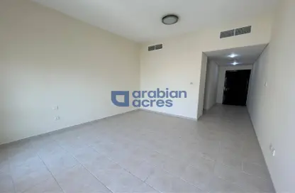 شقة - 2 غرف نوم - 3 حمامات للايجار في مبنى 108-137 - طراز حديث - ديسكفري غاردنز - دبي
