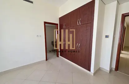 Apartment - 3 Bedrooms - 3 Bathrooms for rent in Al Waha Residence - Al Khan - Sharjah