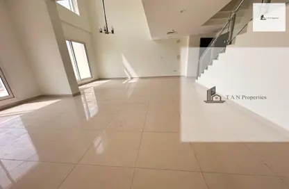 Apartment - 2 Bedrooms - 3 Bathrooms for rent in Royal JVC Building - Jumeirah Village Circle - Dubai