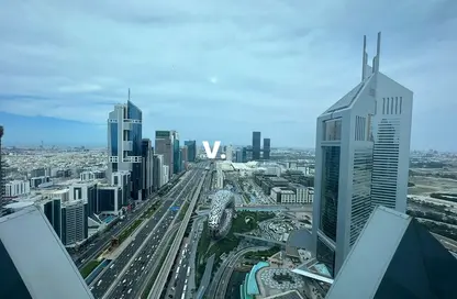 شقة - غرفة نوم - 2 حمامات للايجار في برج  UP - شارع الشيخ زايد - دبي