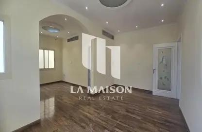 Villa - 5 Bedrooms - 7 Bathrooms for rent in Mushrif Gardens - Al Mushrif - Abu Dhabi
