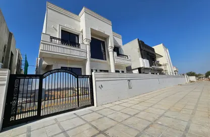 Villa - 5 Bedrooms - 7 Bathrooms for sale in Al Helio 2 - Al Helio - Ajman