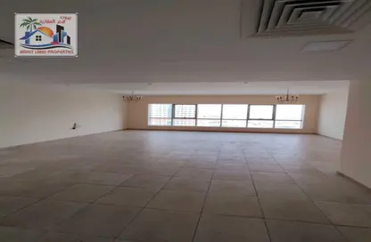 شقة - 3 غرف نوم - 3 حمامات للايجار في دار المجاز - شارع جمال عبد الناصر - المجاز - الشارقة