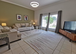 Deema 3| The Lakes |Quiet Location| 3 Beds+Study