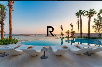 Villa - 6 Bedrooms - 7 Bathrooms for sale in The World Islands - Dubai