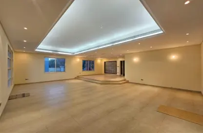 Villa - 5 Bedrooms - 6 Bathrooms for rent in Al Khaleej Al Arabi Street - Al Bateen - Abu Dhabi