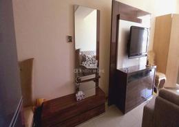 صورةغرفة المعيشة لـ: Studio - 1 حمام للبيع في ماديسون كولومبوس - مجان - دبي, صورة 1