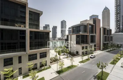 شقة - غرفة نوم - 2 حمامات للبيع في بننسولا 5 - بنينسولا - الخليج التجاري - دبي