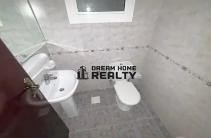 Apartment - 2 Bedrooms - 3 Bathrooms for rent in Al Taawun - Sharjah