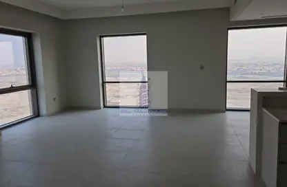 Apartment - 3 Bedrooms - 4 Bathrooms for sale in Vida Residences Creek Beach - Creek Beach - Dubai Creek Harbour (The Lagoons) - Dubai