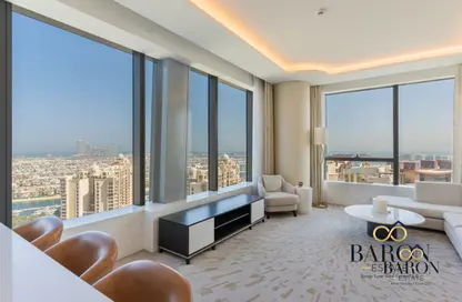 Apartment - 1 Bedroom - 1 Bathroom for rent in The Palm Tower - Palm Jumeirah - Dubai